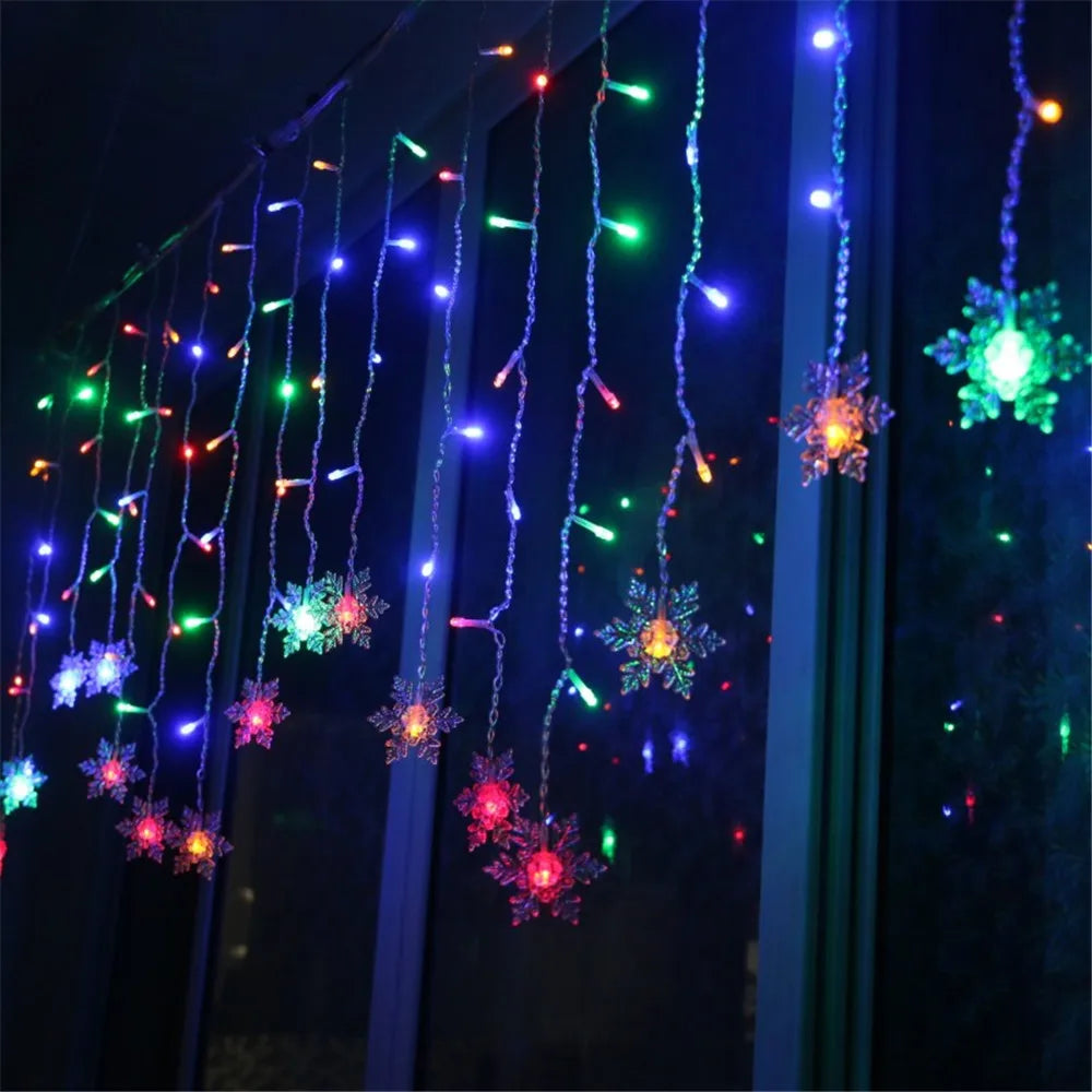 Battery/USB Operated Snowflake Curtain LED String Lights, Indoor & Outdoor Decor, 2024 Christmas Holiday Party Lighting, Wedding Decoration