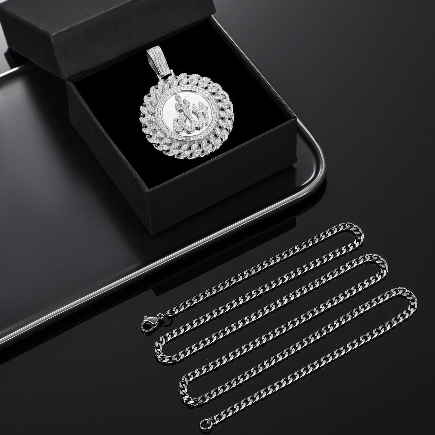925 Sterling Silver Muslim Islam Allah Pendant Necklace Full Crystal Iced Out Chain Necklace Religious For Mens Hip Hop Jewelry</strong><br><br>