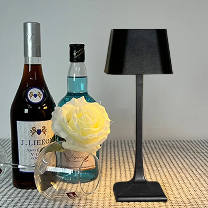 Home and hotel decoration Nordic luxury wireless dimmable portable rechargeable table lamp in gold and black