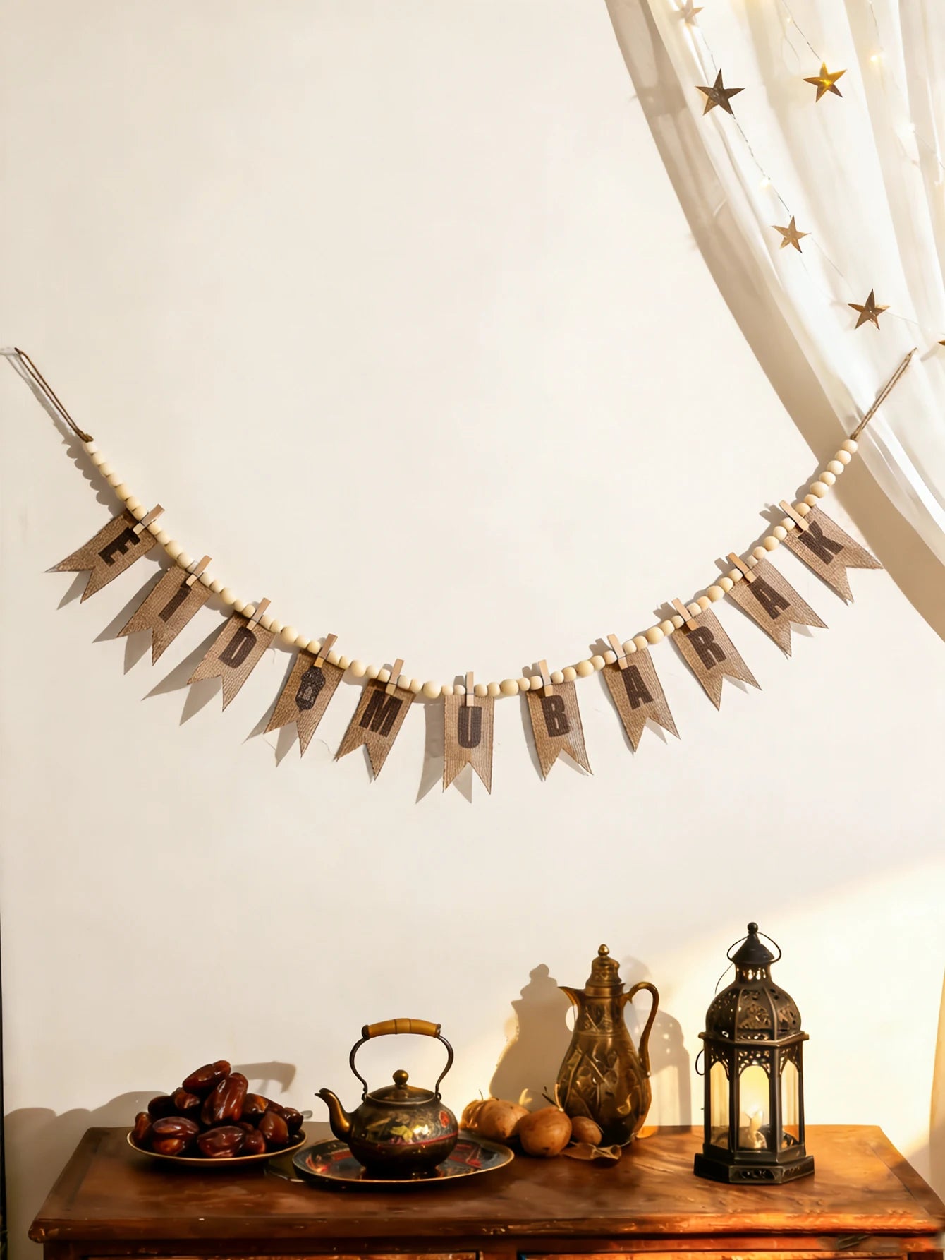 Eid Mubarak Burlap Banner Garland Wooden Bead Clothespin Hanging Ornaments for Muslim Festival Home Party Wall Window Decor Gift
