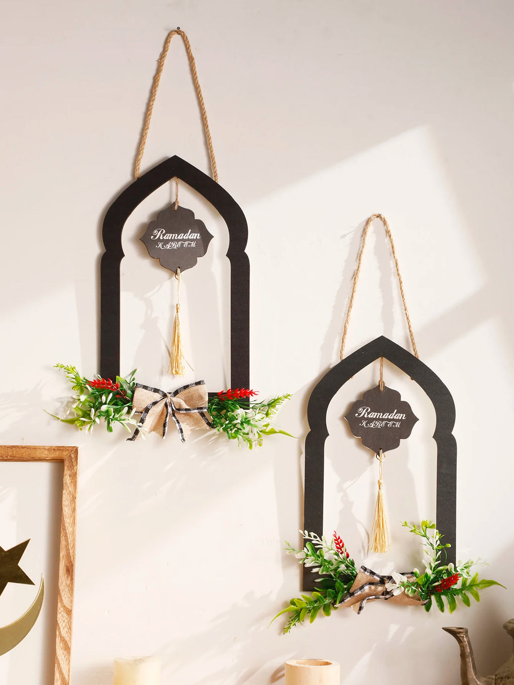 Ramadan Wooden Wall Hanging Decor Islamic Arch Design with Floral & Tassel Festive Home & Wall Decoration for Ramadan & Eid Gift
