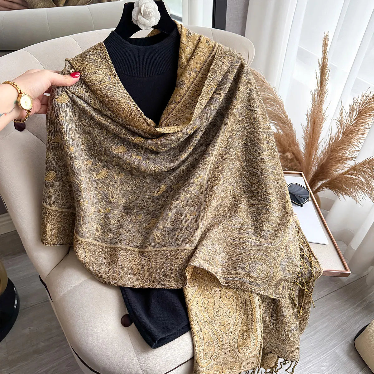 Large Size Pashmina Shawl Tassel Paisley Small flowers Element Scraf Casual Outdoor Wear Muslim Headscarf Elegant Wrap for Women