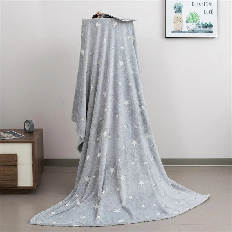 Magical Luminous Flannel Throw Blankets Night Fluorescent Fluffy Kids Blanket Star Moon Warm Sofa Bedspread Nap Leisure Covering
