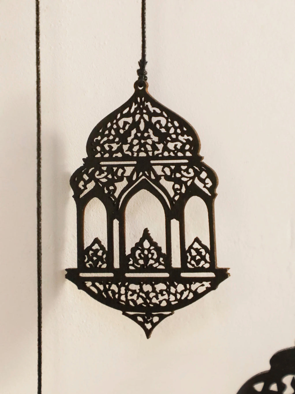 Wooden Wall Decor - Black Wooden Crescent Moon with Star Cutouts , Hanging Lanterns for Ramadan Eid, Islamic Festival Home Decor