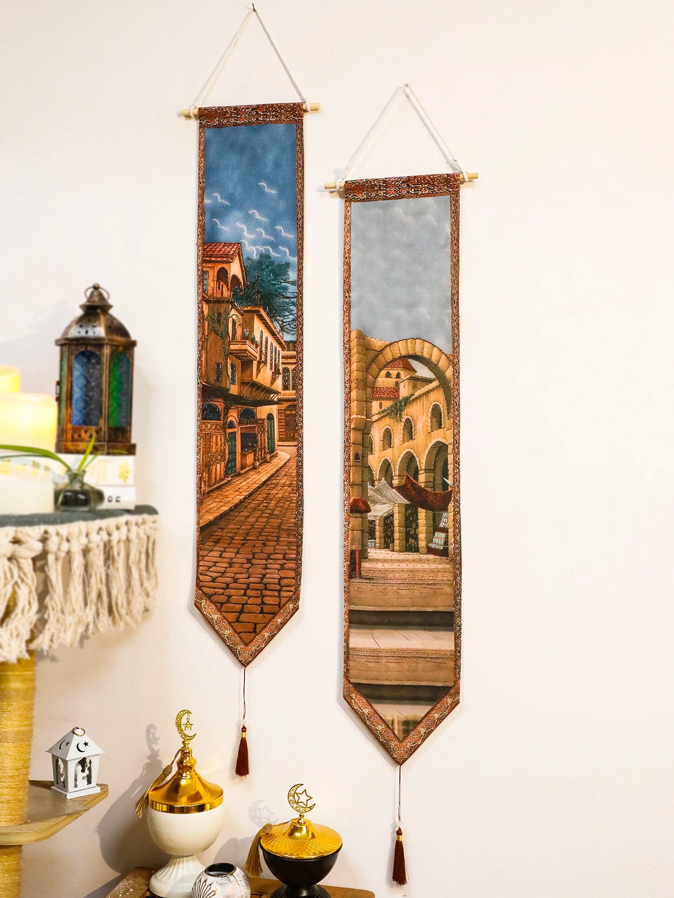 Ramadan Islamic Wall Hanging Tapestry Building Print Banner with Tassel Boho Home Decor for Living Room Bedroom Hanging Art Gift