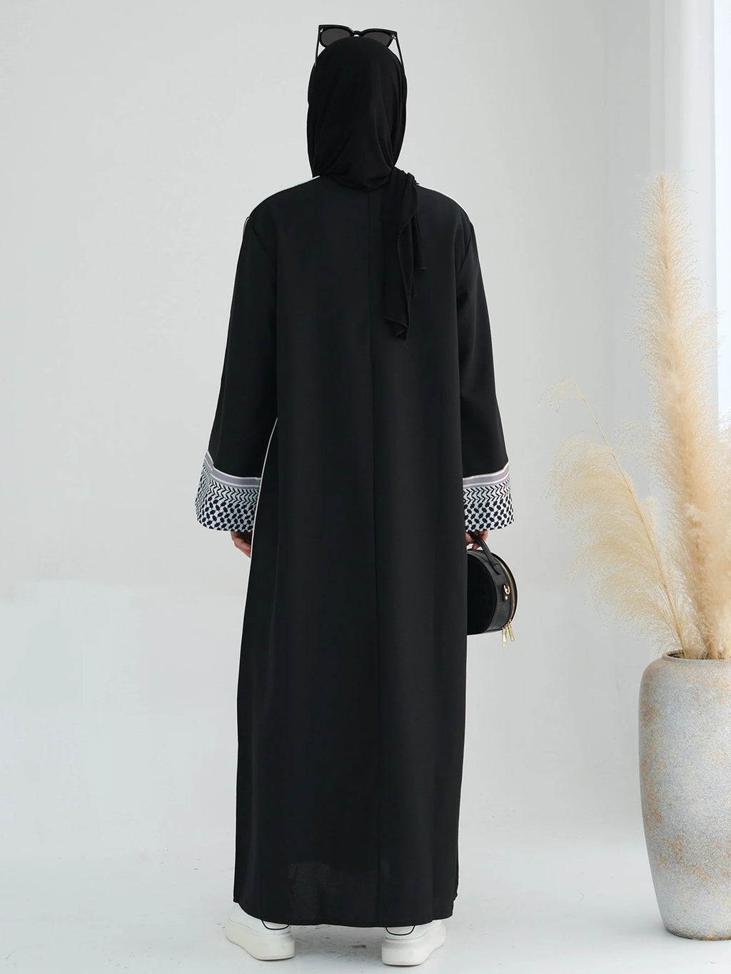 2025 Elegant Muslim Abaya Cardigan – Dubai Luxury Eid Kaftan for Women