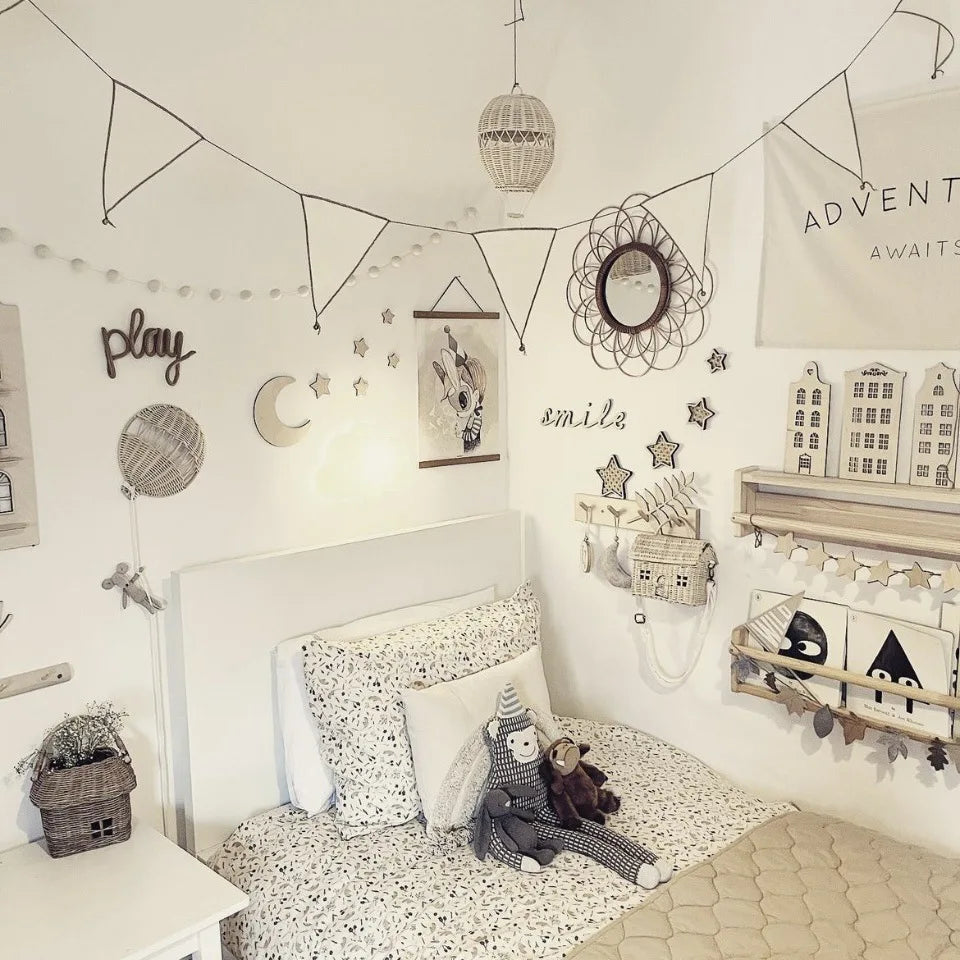 Nordic style children's room wall decoration moon stars wall hanging wall wall wall decoration scene decorate the bedroom room