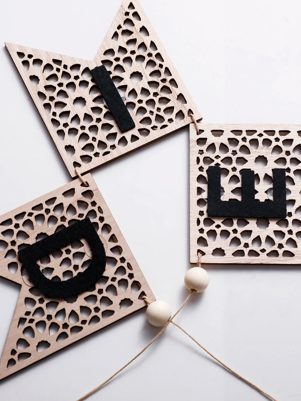 1Pc Wooden Ramadan Muslim Decor Banner Pull Flag Ramadan Kareem Hanging Ornaments Wooden Ornaments Eid Mubarak Happy Gift