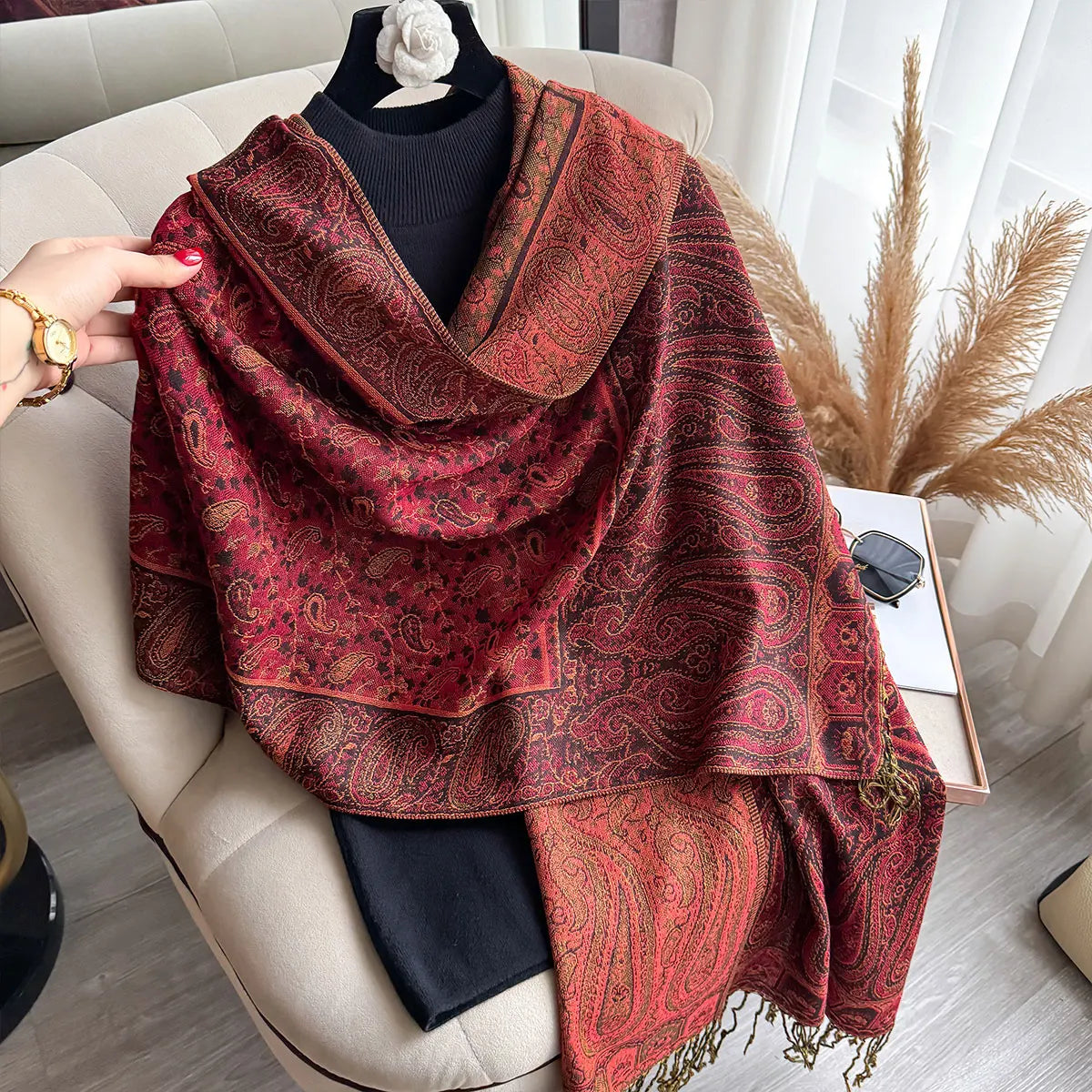 Large Size Pashmina Shawl Tassel Paisley Small flowers Element Scraf Casual Outdoor Wear Muslim Headscarf Elegant Wrap for Women