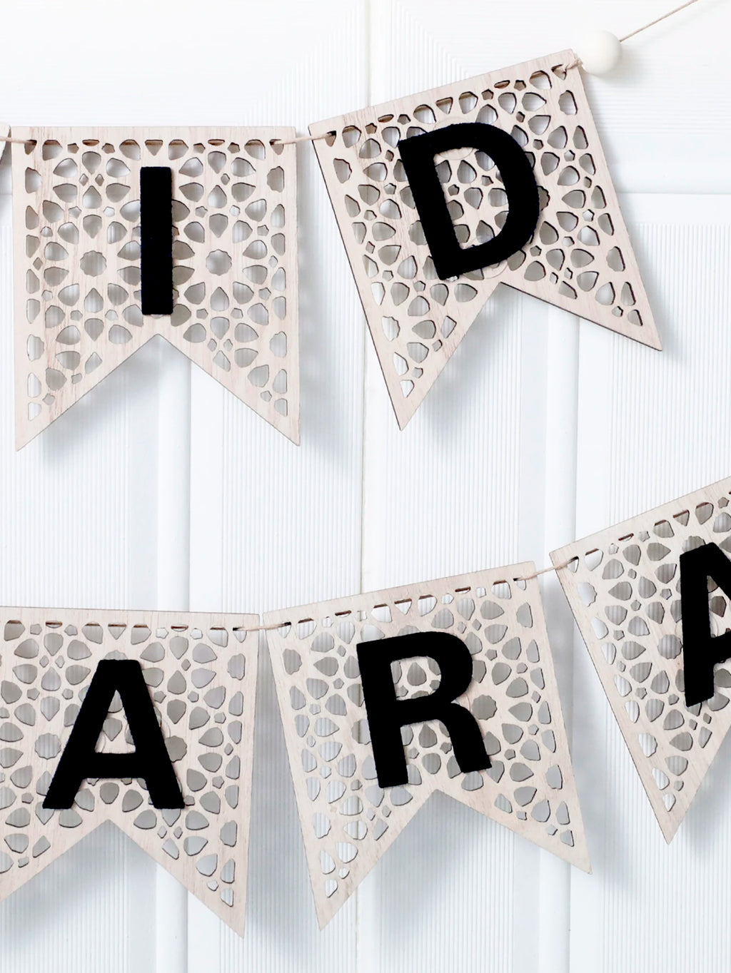 1Pc Wooden Ramadan Muslim Decor Banner Pull Flag Ramadan Kareem Hanging Ornaments Wooden Ornaments Eid Mubarak Happy Gift