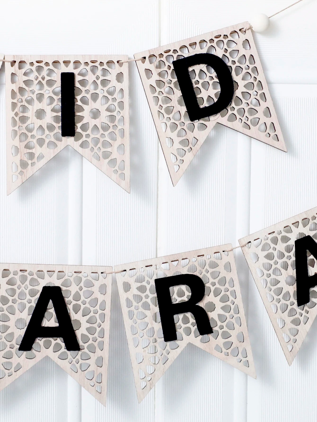1Pc Wooden Ramadan Muslim Decor Banner Pull Flag Ramadan Kareem Hanging Ornaments Wooden Ornaments Eid Mubarak Happy Gift