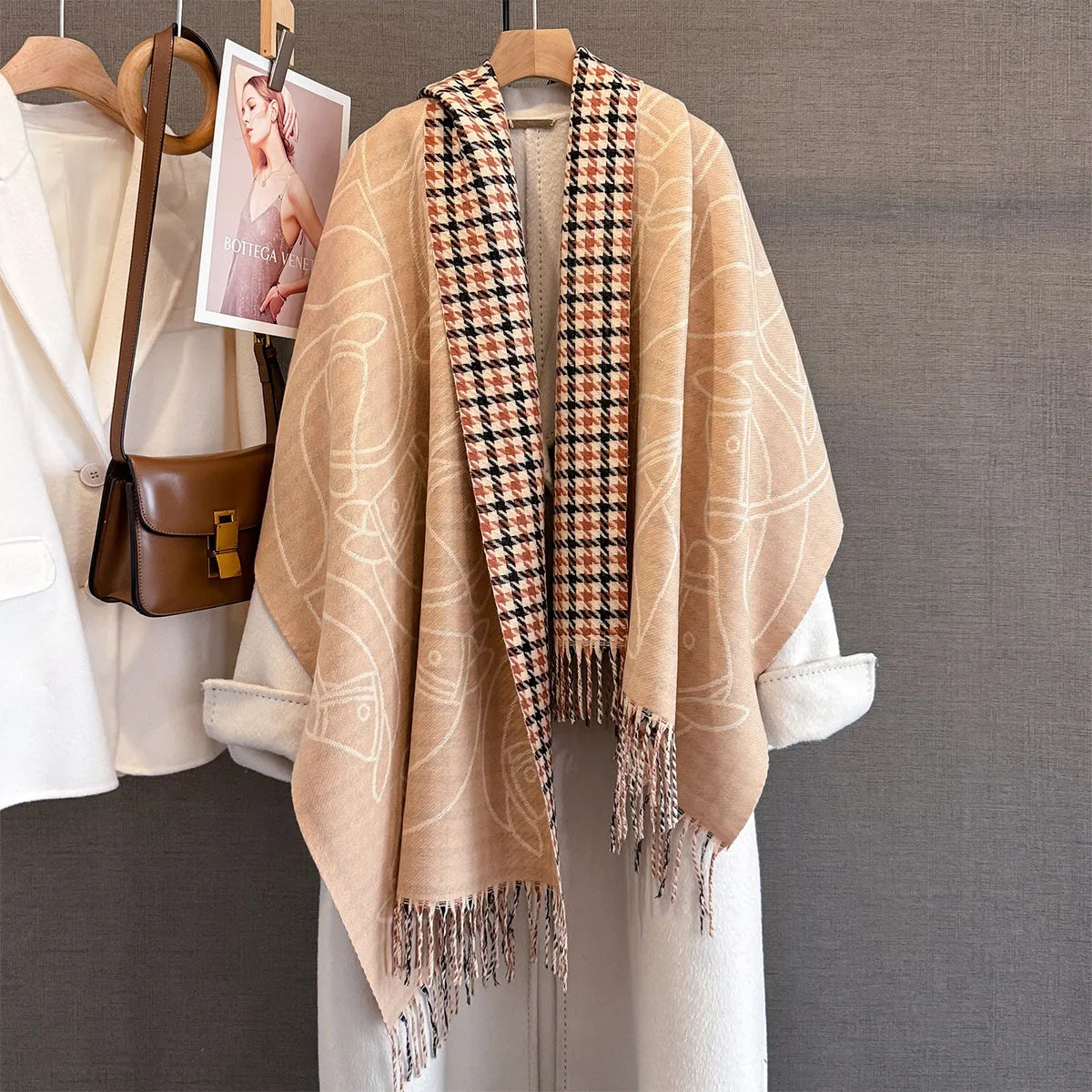 Long Soft Double Sided Jacquard Scarf Women Winter Warm Thickened Shawl Wrap with Fringe for Outdoor Activities Scarves Hijab