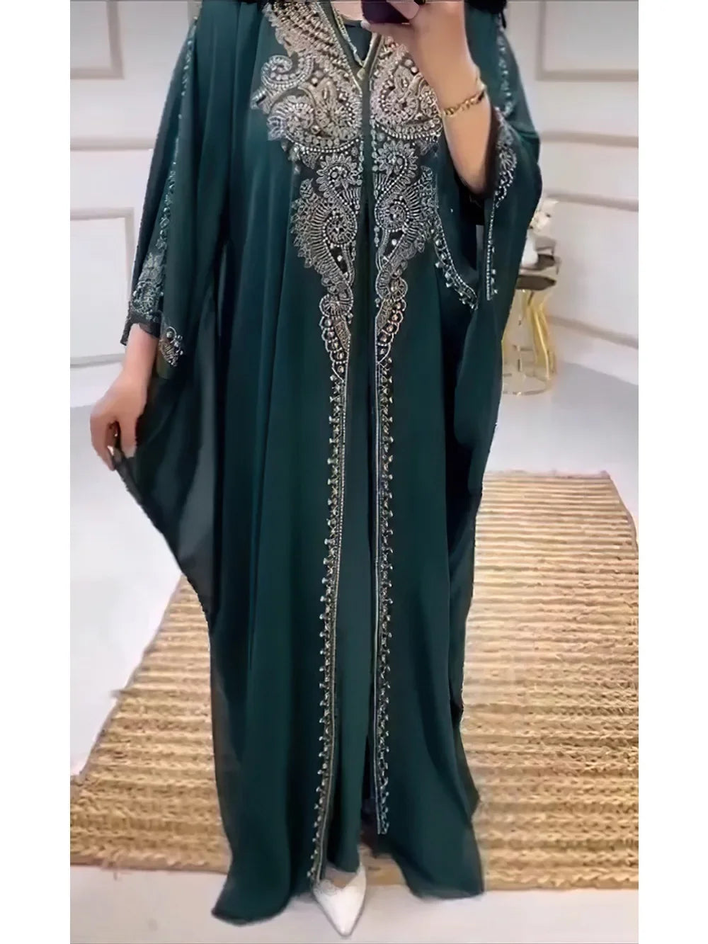 Eid Muslim Dress for Women – Hooded 2-Piece Diamond Jalabiya Kaftan