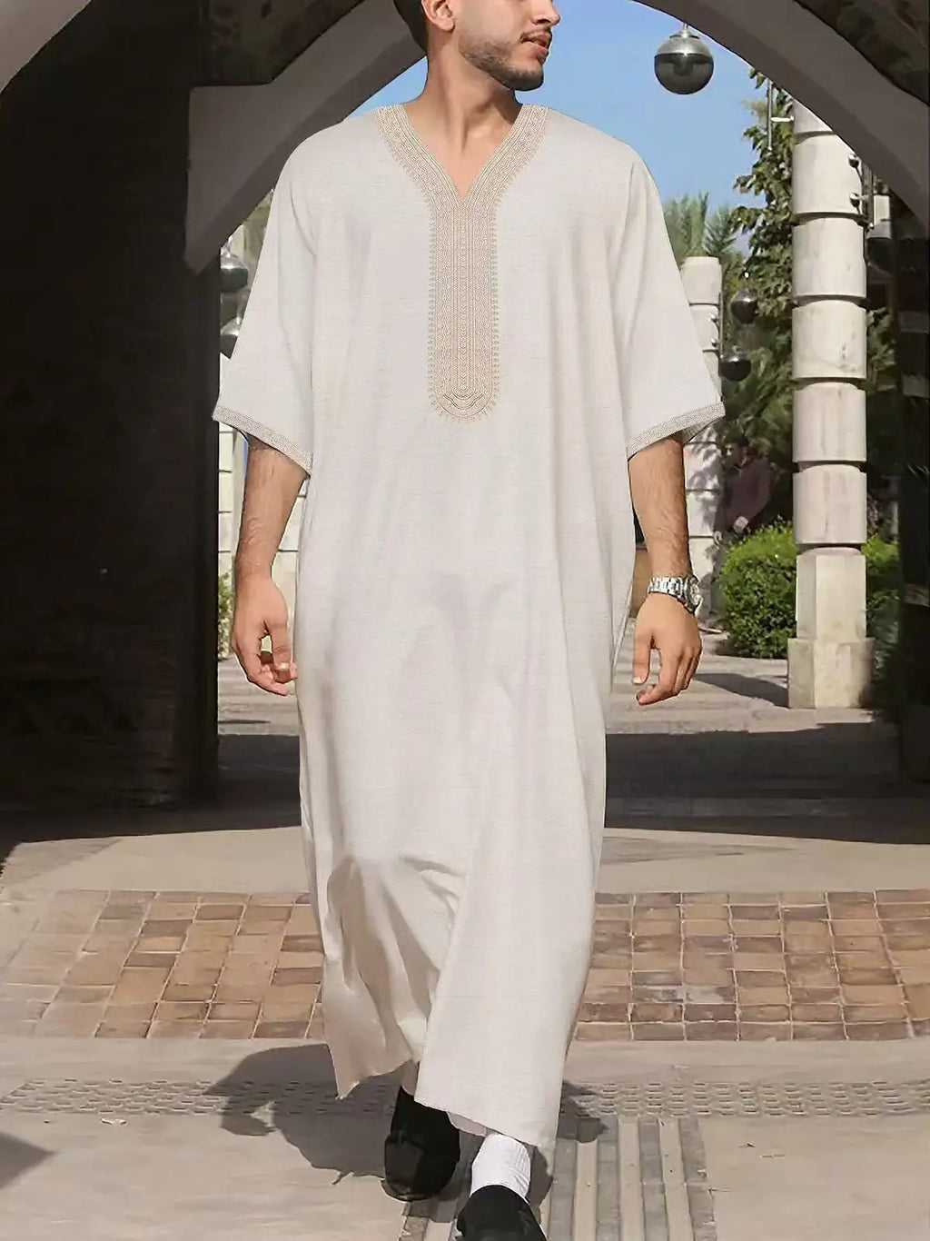 2025 New High-end Embroidered Thobe Men's Clothing Muslim Mid-sleeve Linen Robe with Pockets Ramadan Dubai Luxury Islam Elegant