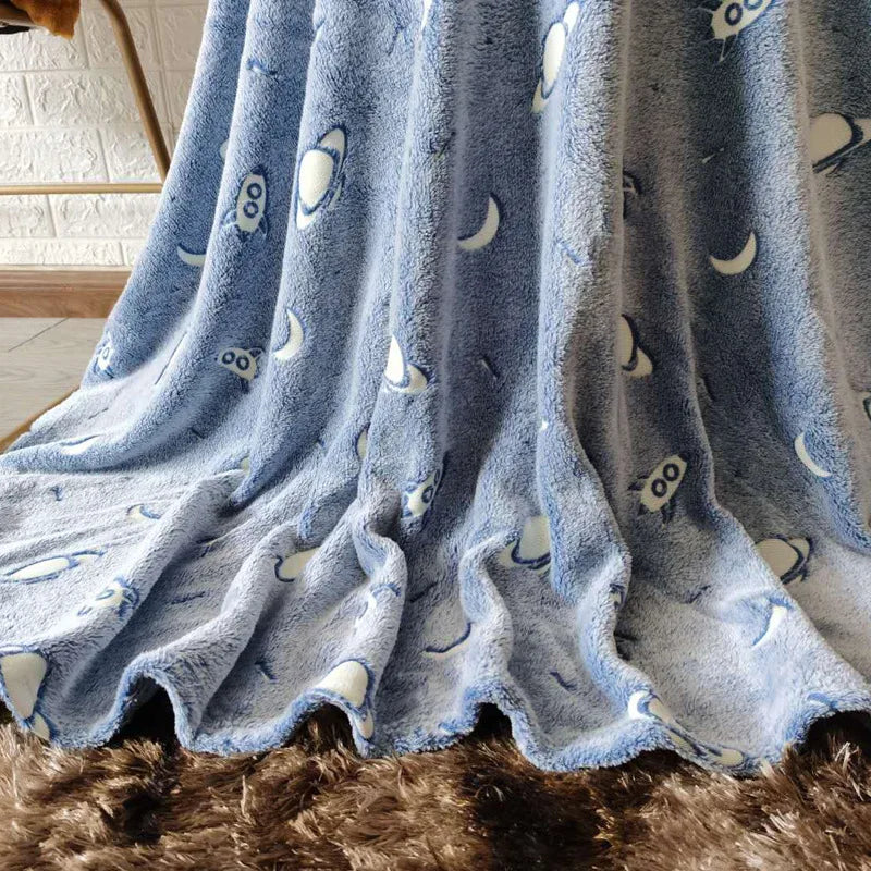 Magical Luminous Flannel Throw Blankets Night Fluorescent Fluffy Kids Blanket Star Moon Warm Sofa Bedspread Nap Leisure Covering