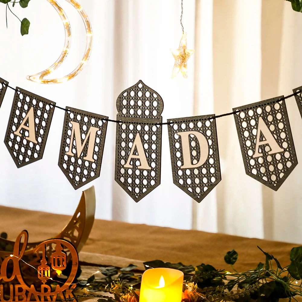Ramadan Mubarak Banner Hollow Lantern Hanging Garland for Islamic Muslim Eid Festival Home Party Ornament Wall Decor Supplies