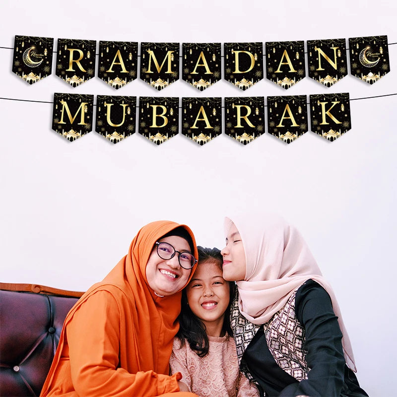 Ramadan Tableware Decorations Moon Star Party Supplies Hanging Cloth Eid Mubarak Banner Eid Plates Cups Tableware Decorations