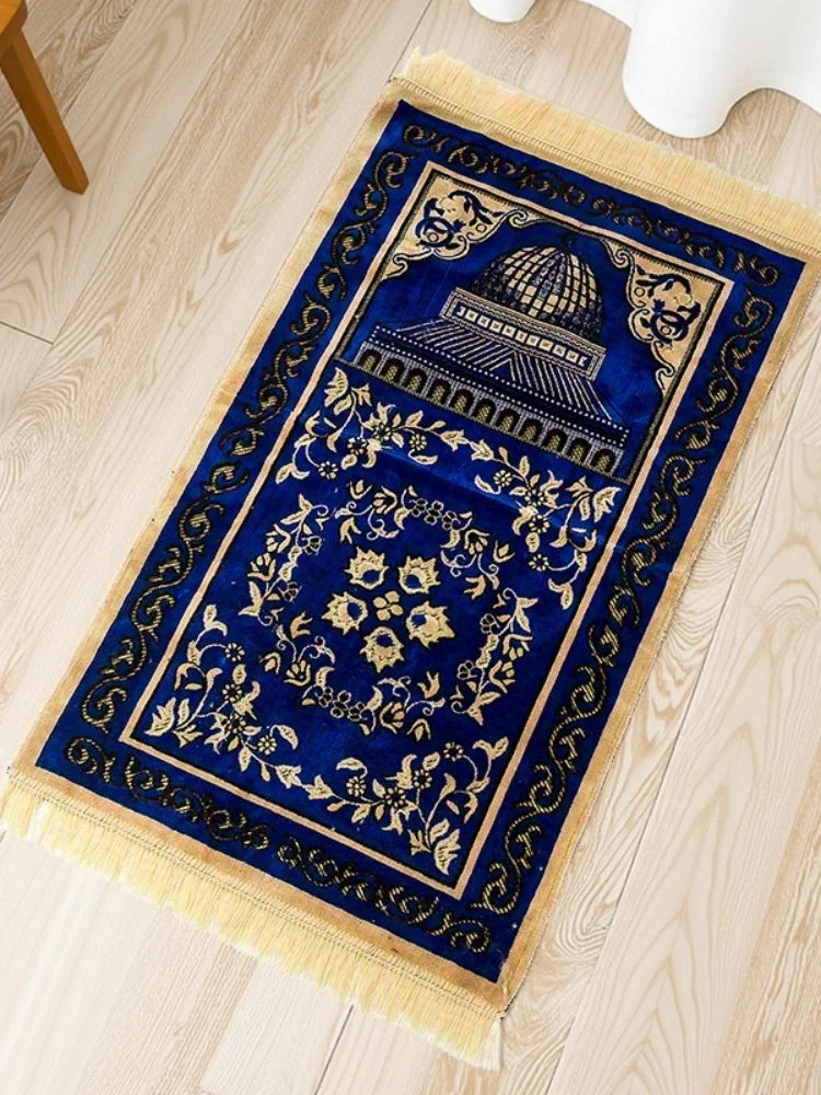Islamic Velvet Plush Prayer Rug - Thick & Soft Muslim Prayer Mat