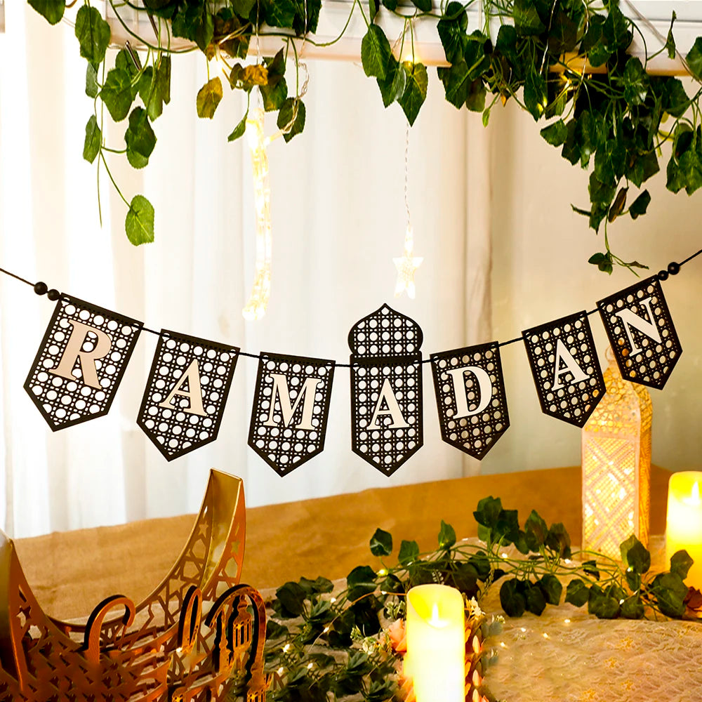 Ramadan Mubarak Banner Hollow Lantern Hanging Garland for Islamic Muslim Eid Festival Home Party Ornament Wall Decor Supplies