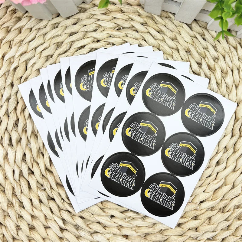 60Pcs 4cm Umrah Mubarak Paper Stickers Ramadan kareem Decor Gift Candy Box Seal Labels Stickers Islamic Muslim Party Supplies