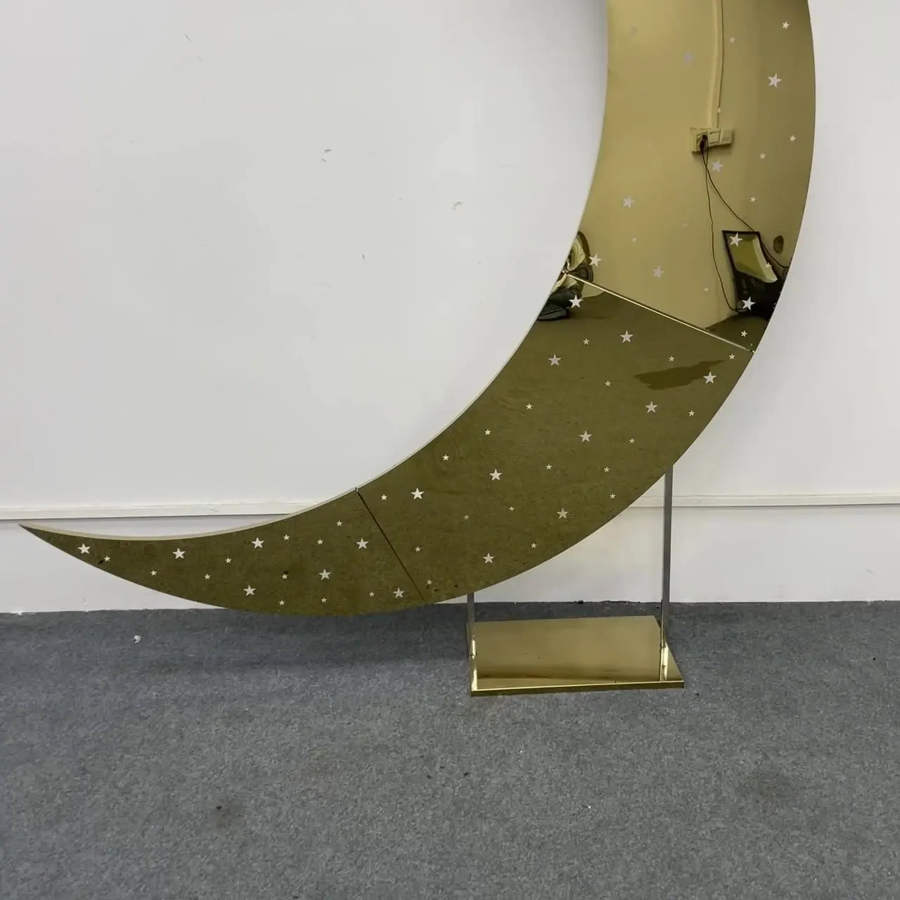 1pcs f30 83in Golden Stainless Steel Crescent Half Moon Wedding Arch Party Stage Backdrop Flower Stand Background Arch ivy332