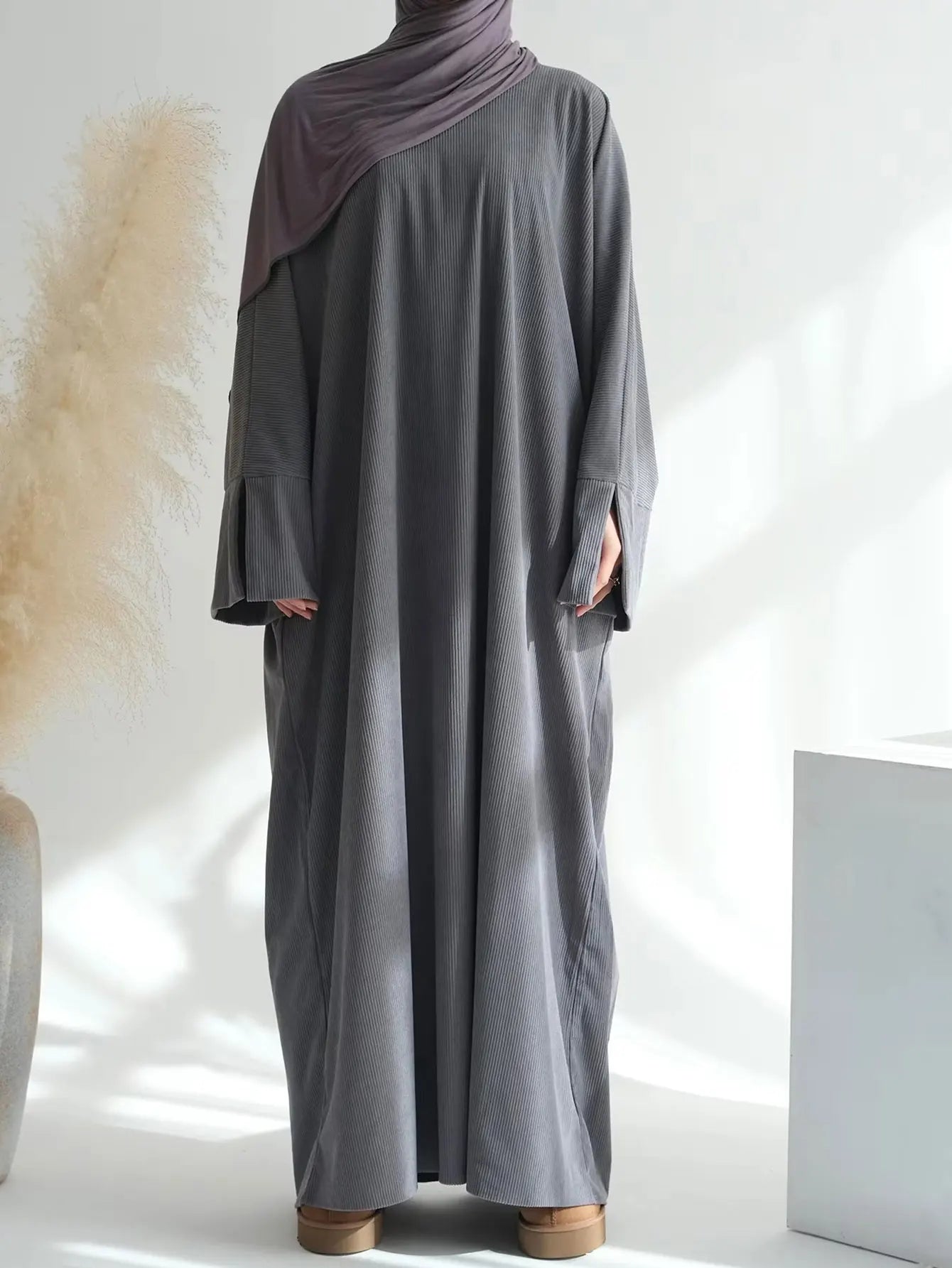Closed Casual Corduroy Winter Abaya for Muslim Women – Eid 2025 Moroccan Kaftan Caftan Modest Dress
