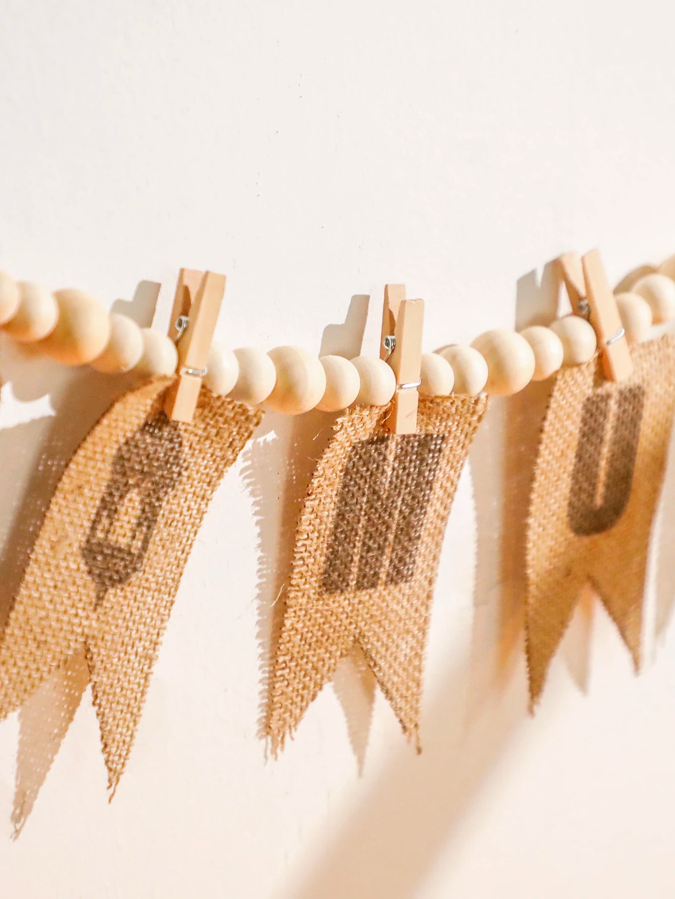 Eid Mubarak Burlap Banner Garland Wooden Bead Clothespin Hanging Ornaments for Muslim Festival Home Party Wall Window Decor Gift