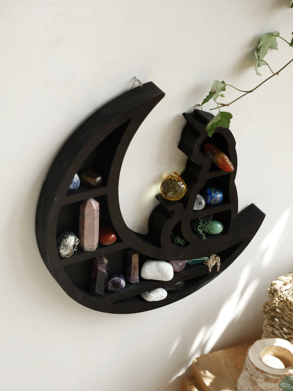 1pc Cat On The Moon Floating Wall Shelf Crystal Shelf Display Black Crystals Stone Essential Oil Small Plant Art Home Decoration