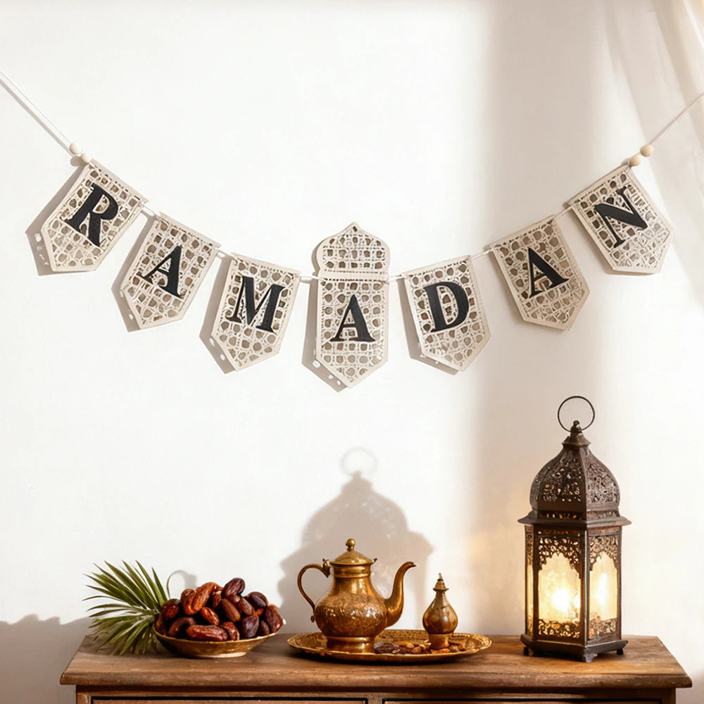 Ramadan Mubarak Banner Hollow Lantern Hanging Garland for Islamic Muslim Eid Festival Home Party Ornament Wall Decor Supplies