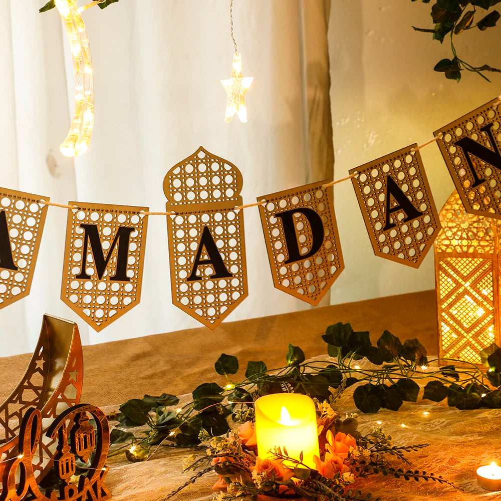 Ramadan Mubarak Banner Hollow Lantern Hanging Garland for Islamic Muslim Eid Festival Home Party Ornament Wall Decor Supplies