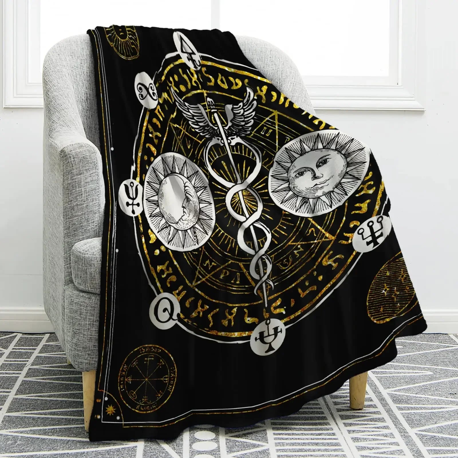 Sun Moon Blanket Star Space Psychedelic Black and White Print Throw Blanket for Couch Bed Sofa