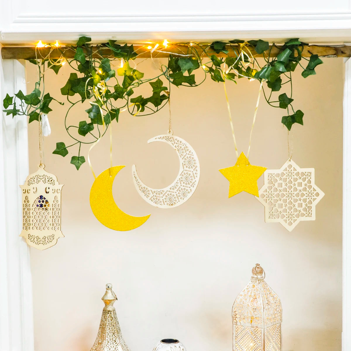 Ramadan Doorway Decor Golden Moon Star Lantern Hanging Ornaments with LED String Islamic Eid Festival Home Entrance Party Gifts