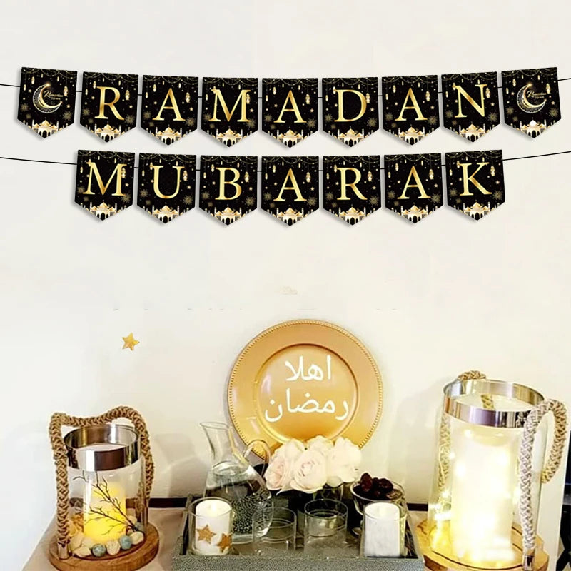 Ramadan Tableware Decorations Moon Star Party Supplies Hanging Cloth Eid Mubarak Banner Eid Plates Cups Tableware Decorations