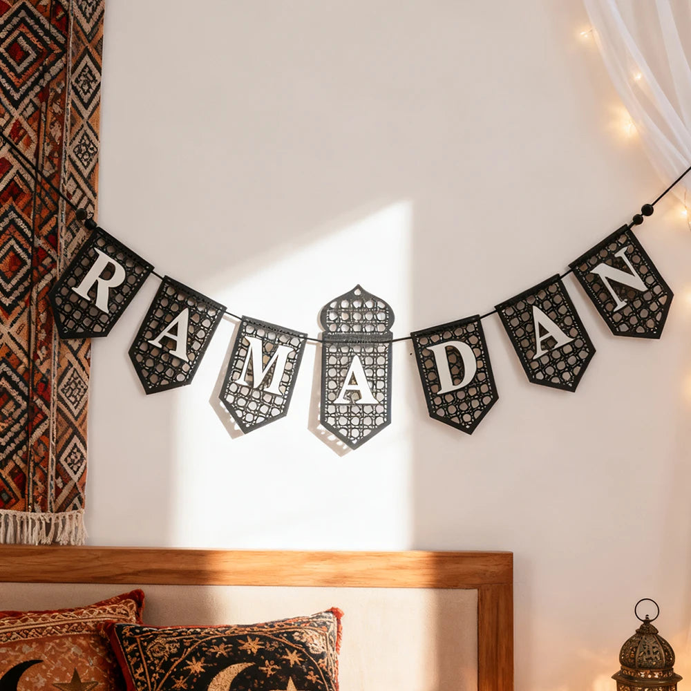 Ramadan Mubarak Banner Hollow Lantern Hanging Garland for Islamic Muslim Eid Festival Home Party Ornament Wall Decor Supplies