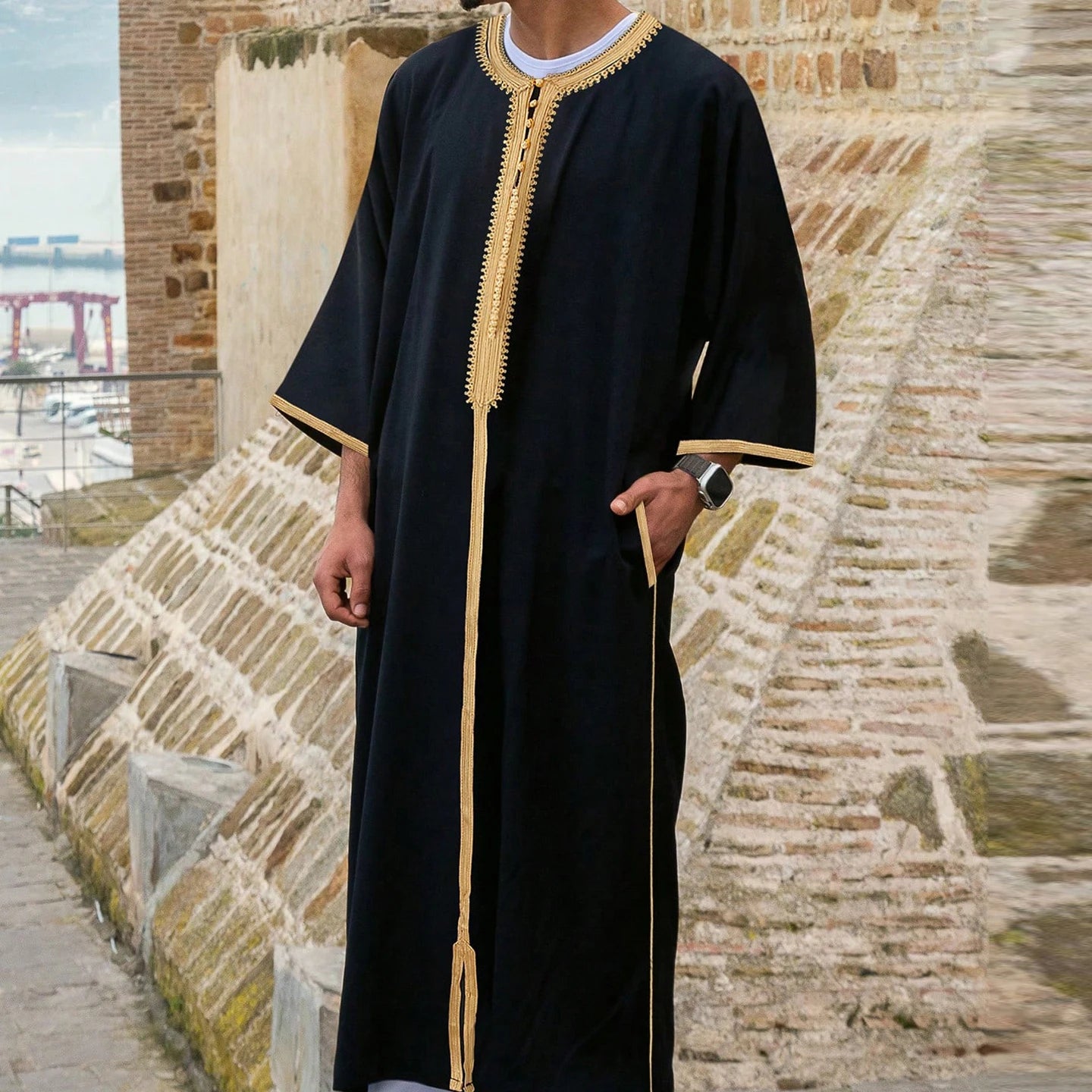 Muslim men's thobe long-sleeved embroidered Saudi Arabia elegant Islamic traditional clothing for festivals Arab Robe Dress