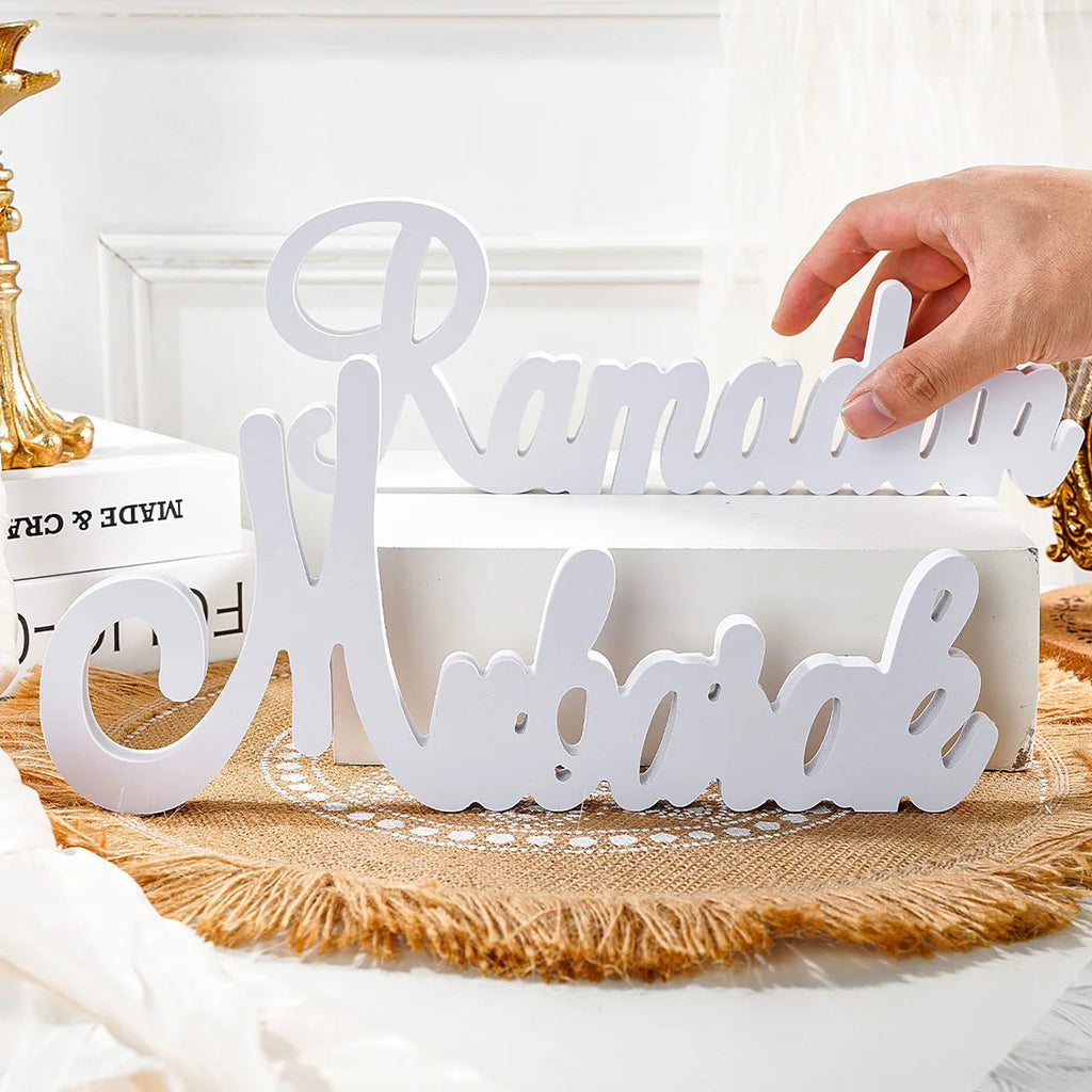 1PC, a creative and simple white snowflake board material mubarak and Ramada letter decorative item