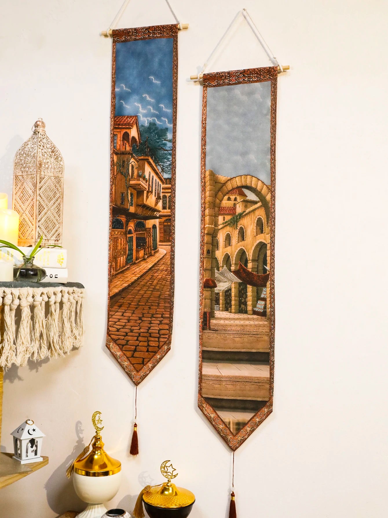 Ramadan Islamic Wall Hanging Tapestry Building Print Banner with Tassel Boho Home Decor for Living Room Bedroom Hanging Art Gift
