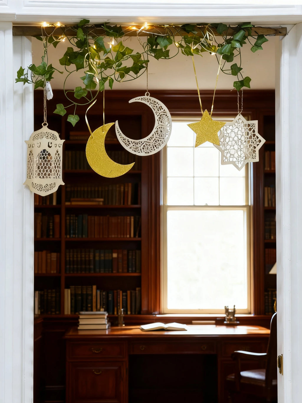 Ramadan Doorway Decor Golden Moon Star Lantern Hanging Ornaments with LED String Islamic Eid Festival Home Entrance Party Gifts
